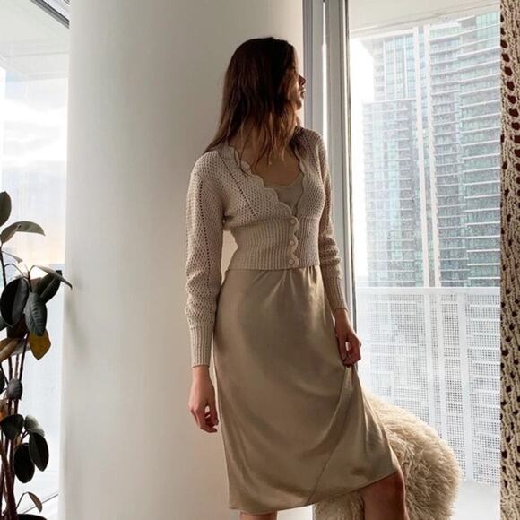 Wilfred Sweaters - Aritizia Wilfred Crochet Caraway Cardigan Button Down Women's Tan Size Small